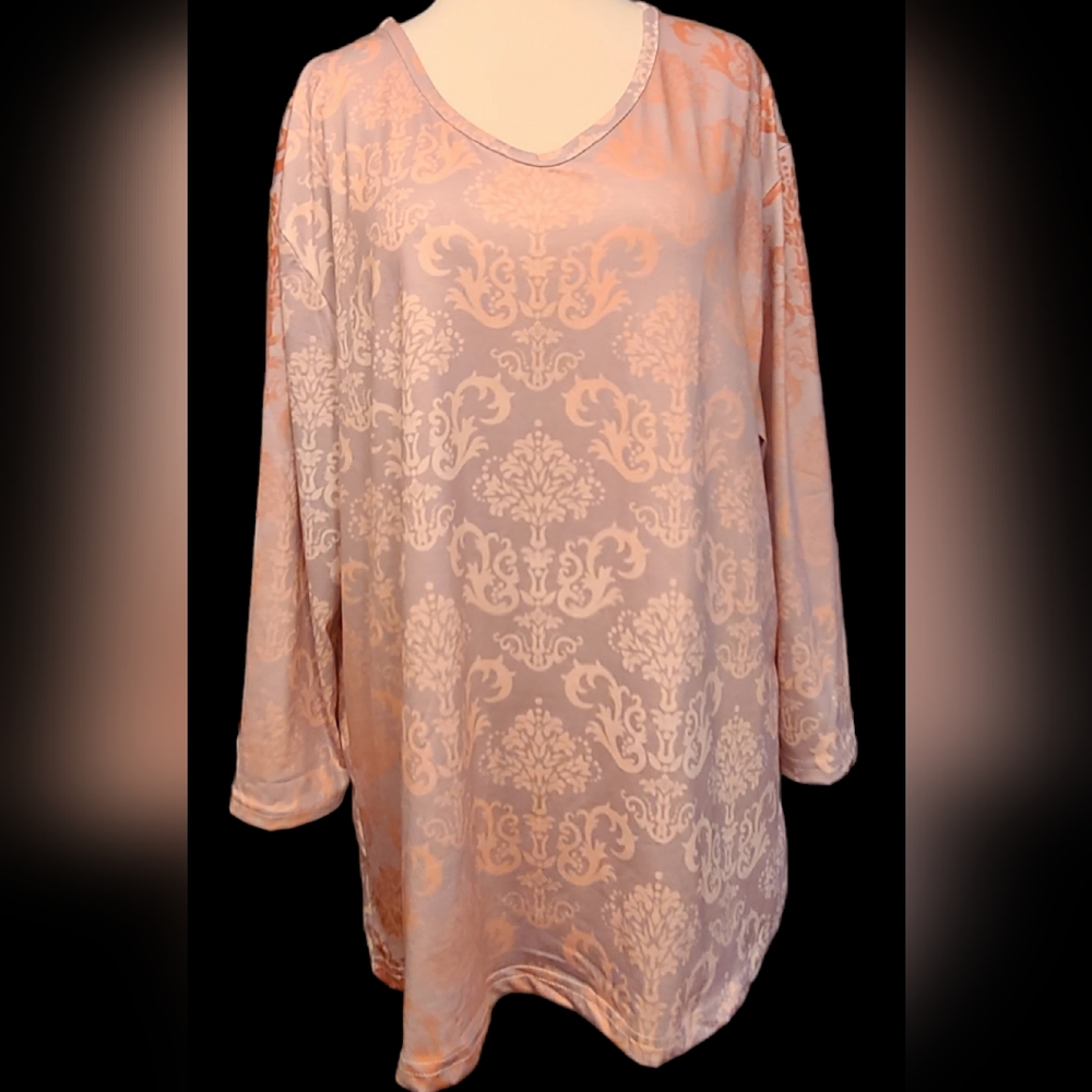Size XXL purple top